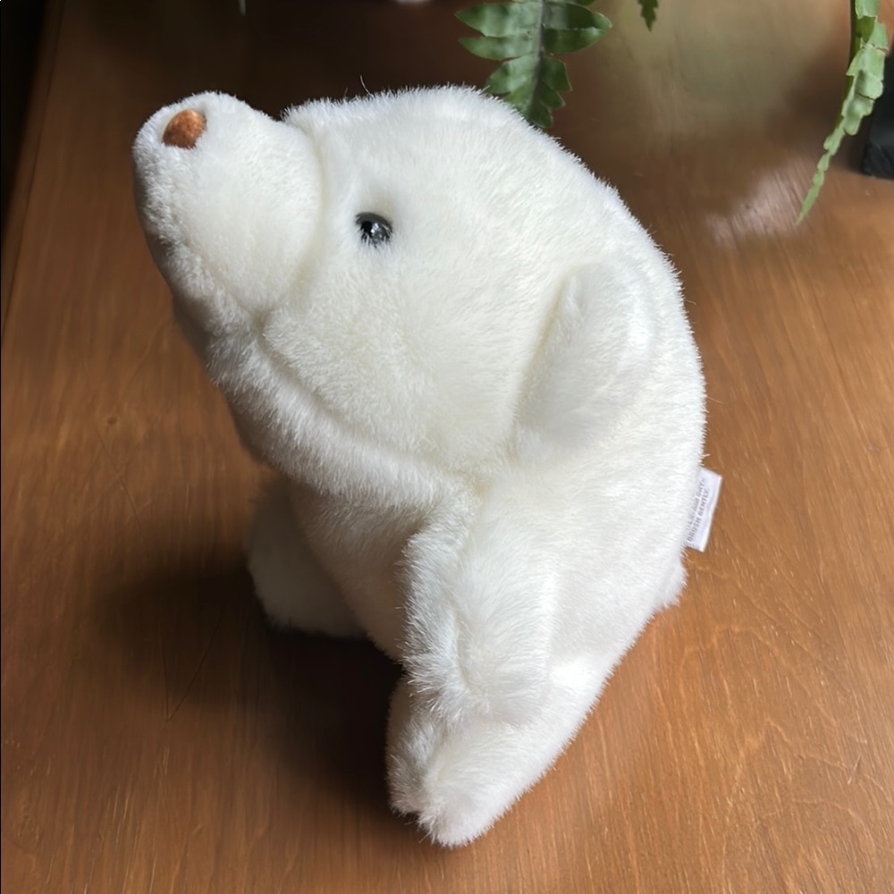 Gund collectible Snuff the polar bear like new